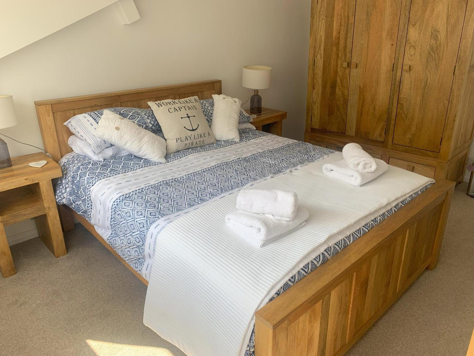 Tidesreach Filey, Sleeps 13, Close To Beach Kültér fotó