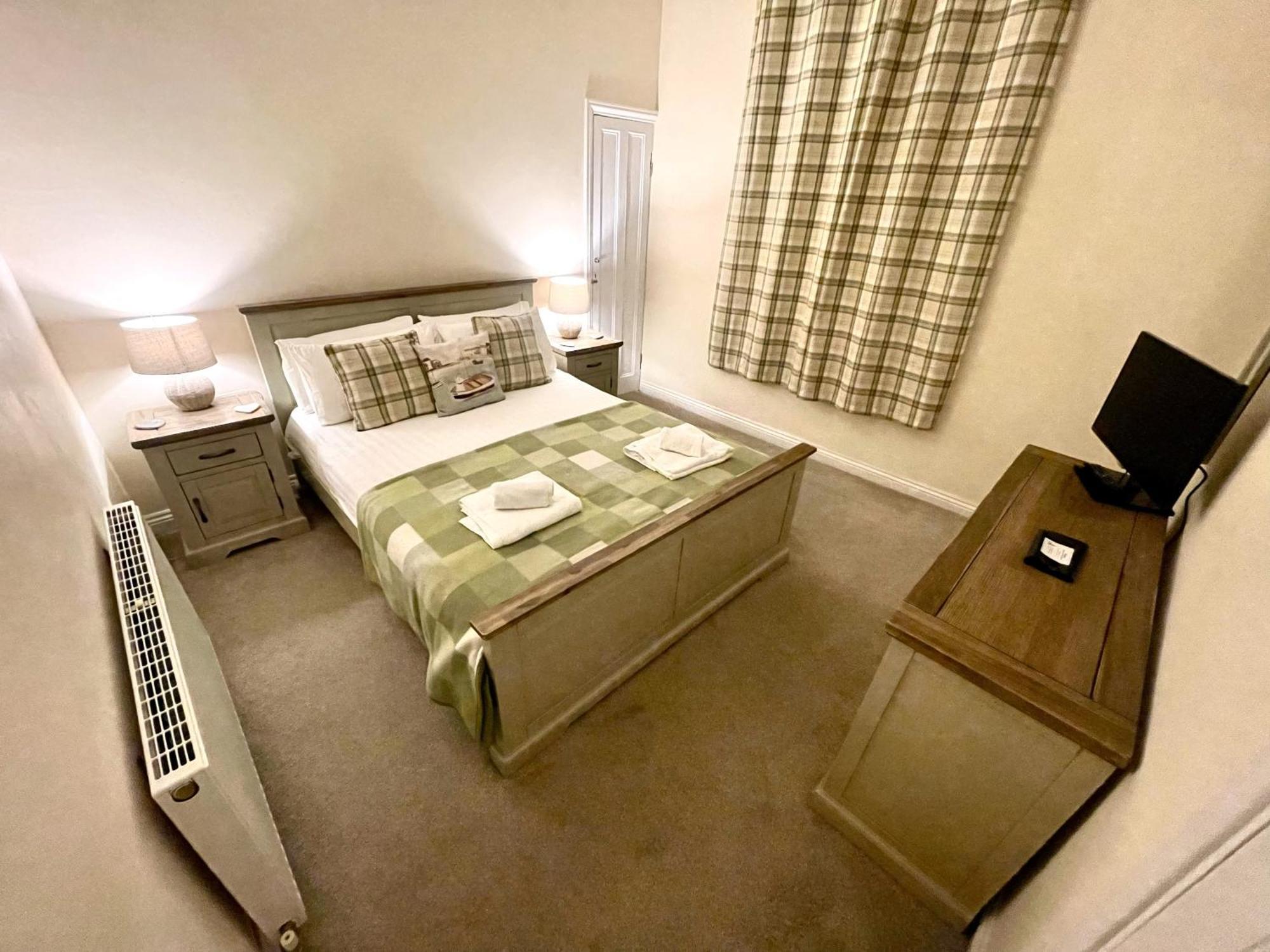 Tidesreach Filey, Sleeps 13, Close To Beach Kültér fotó